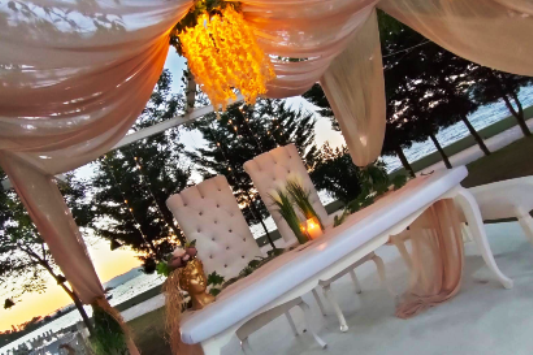 Romantik Söz ve Nişan Töreni Masası
